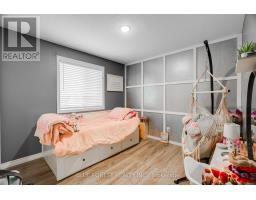 24 PEACH TREE BOULEVARD - 25