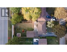 97 GOLDWICK CRESCENT - 32