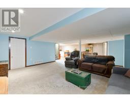 40 ST GEORGE STREET - 30