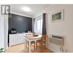 404 - 570 WILLIAM STREET - 14