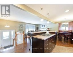101 CONFEDERATION DRIVE - 16
