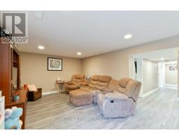 101 CONFEDERATION DRIVE - 41
