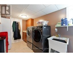 101 CONFEDERATION DRIVE - 46
