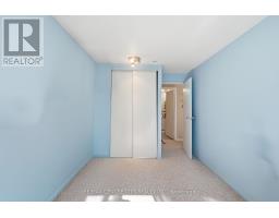 31 - 337 KINGSWOOD DRIVE - 20