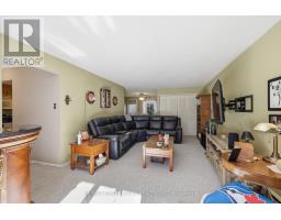 31 - 337 KINGSWOOD DRIVE - 9