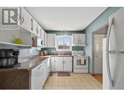 152 ELGIN STREET - 12