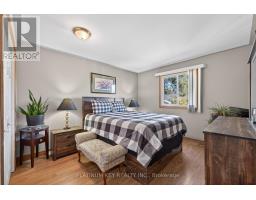 152 ELGIN STREET - 15