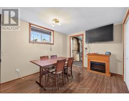 152 ELGIN STREET - 26