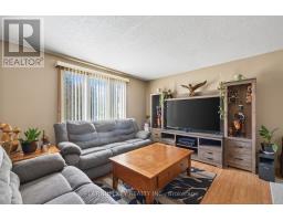 152 ELGIN STREET - 8