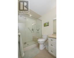 20 BEECHWOOD CIRCLE - 23