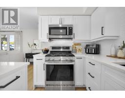 122 ST LAWRENCE BOULEVARD - 17