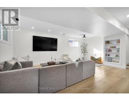 122 ST LAWRENCE BOULEVARD - 26