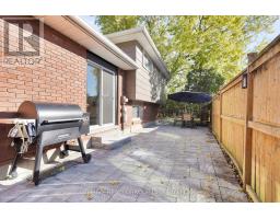 122 ST LAWRENCE BOULEVARD - 34