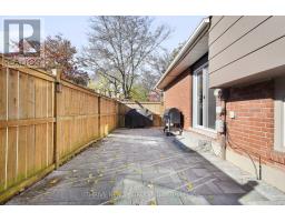 122 ST LAWRENCE BOULEVARD - 35