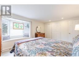 14 - 20 KERNOHAN PARKWAY - 32