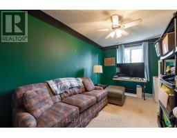 81 - 1096 JALNA BOULEVARD - 5