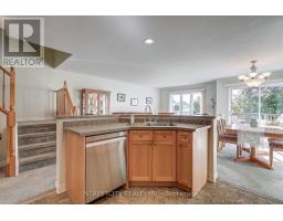 489 SKYLINE AVENUE - 12