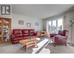 489 SKYLINE AVENUE - 15