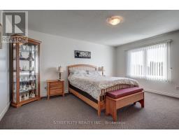 489 SKYLINE AVENUE - 25