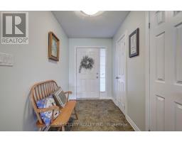 489 SKYLINE AVENUE - 3