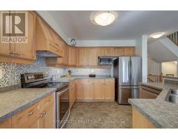 489 SKYLINE AVENUE - 8