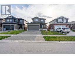 125 GILMOUR DRIVE - 3