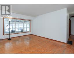 220 ROSS AVENUE - 5