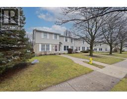 44 - 782 VISCOUNT ROAD - 3