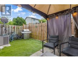 5 - 1855 ALDERSBROOK ROAD - 31