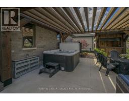 17 - 38 ELLIOTT TRAIL - 33