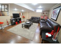 401 REGAL DRIVE - 29