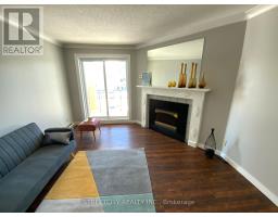 208 - 737 DEVERON CRESCENT - 3