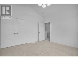 29 - 1080 UPPERPOINT AVENUE - 29