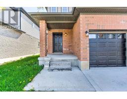 18 - 3560 SINGLETON AVENUE - 4