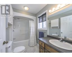 457 HIGHVIEW DRIVE - 21