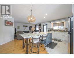 457 HIGHVIEW DRIVE - 24