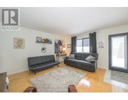 457 HIGHVIEW DRIVE - 28