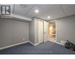 457 HIGHVIEW DRIVE - 35