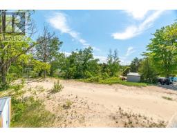 7403 SANDERSON ROAD - 27