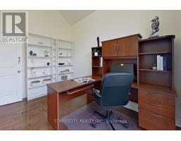 8 - 515 SKYLINE AVENUE - 6