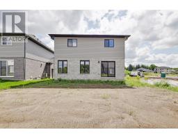 LOT 49 - 44 COTTONWOOD CRESCENT - 31