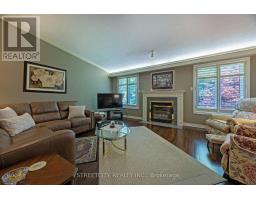 8 - 445 RIVERSIDE DRIVE - 11