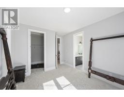 5 - 2835 SHEFFIELD PLACE - 17