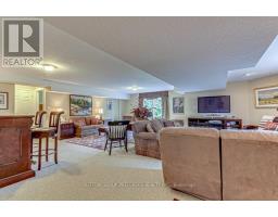 18 - 505 BLUE JAY DRIVE - 32