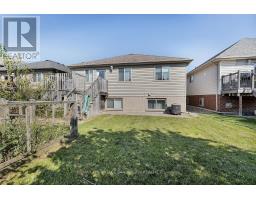 1674 SEYMOUR CRESCENT - 5