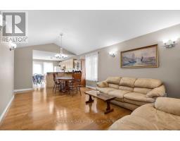 1674 SEYMOUR CRESCENT - 9