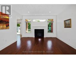 3 HUNTINGTON TERRACE - 5