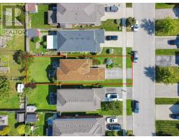 1076 PLEASANTVIEW DRIVE - 37