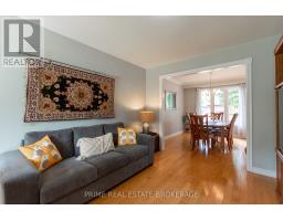 64 WALMER GARDENS - 5