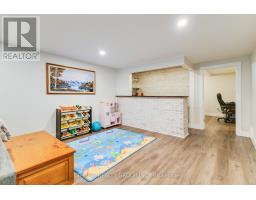 177 MERLIN CRESCENT - 23